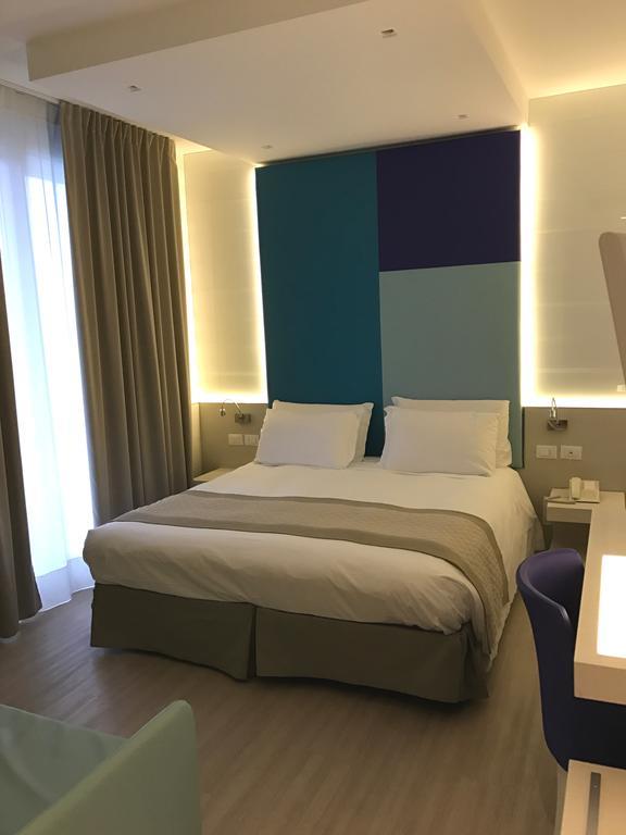 Hotel Colombo リド・ディ・イエゾロ エクステリア 写真